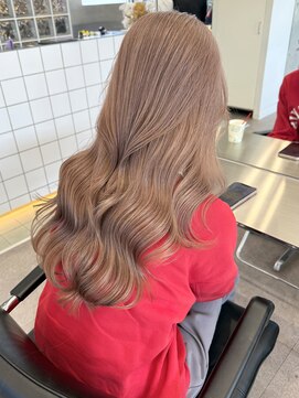 サンクマーケット 渋谷(cinq MARKET) 渋谷ブリーチカラーレイヤーカットミルクティーベージュ韓国ヘア