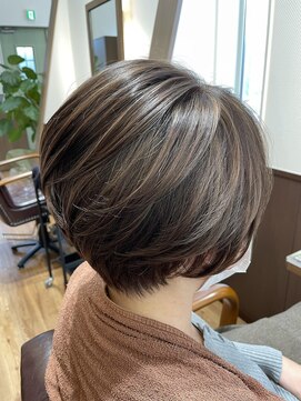 グランミリ(Grand mm) 30代40代に人気の上品丸みショート
