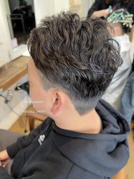 ヴァネッサ(VANESSA) 好印象メンズショートパーマ◎高橋美穂