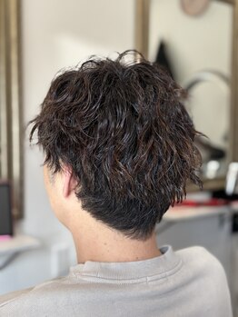 スカイジュース(Sky Juice)の写真/メンズ限定メニューで垢抜け感アップ♪似合わせCUTに眉毛CUT、メンズパーマで魅力を引き出す◎