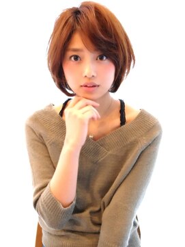 レウナ 外苑前(Reuna) 【３０代４０代50代】大人女性におススメひし形ボブ