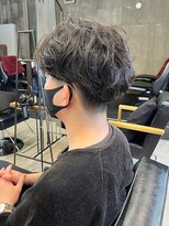 シスタ(SISTA)&nbsp;【SiSTA】田中束感ツーブロックマッシュスキンフェードパーマ