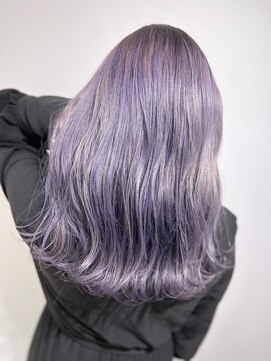 ラビス 浦和(Lovis) 浦和/ホワイトカラー/韓国/シールエクステ/イヤリングカラー