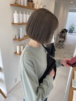 プリュム(Plume) ハイトーンミニボブ