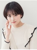 20代30代大人可愛いアッシュベージュくびれボブ耳掛け透明感