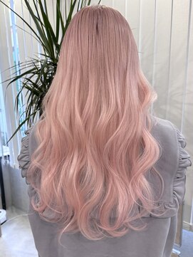 ロウル 渋谷(LOWRL) ホワイトピンク/ブリーチ/エクステ