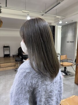 トテ(tote.) ブリーチなしダブルカラー透明感オリーブベージュ寒色グレージュ