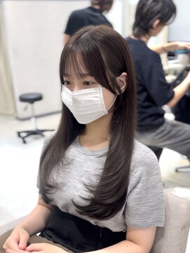 プティ(PUTY) 三宮　レイヤーカット　顔まわりカット　学割U24