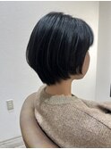 ショートボブ