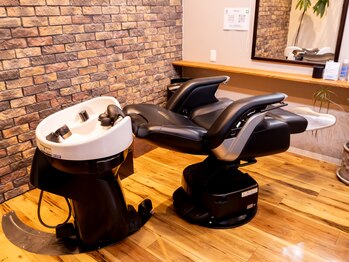 シンズバーバー(SIN'S BARBER)の写真/【守山/滋賀】毛穴クレンジング×育毛促進！癒しのヘッドスパ