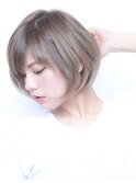 大人可愛い丸みショートボブ/アッシュベージュカラー