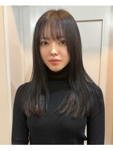 カミエ(kamie)&nbsp;＊地毛風グレージュ ナチュラル／セミロング／上田一眞