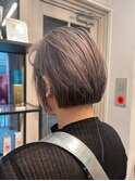 LomaliaHILLSダブルカラーケアブリーチグレージュボブ