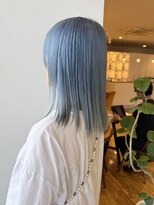 ルッツ(Lutz. hair design) 7/29 ホワイトブルー【千代田彩夏】