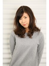 レッツ ヘアーリゾート(Ret's HAIR RESORT)&nbsp;ロングローレイヤースタイル