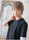 モテ髪のサイドパートショートC