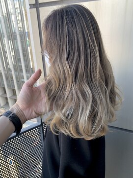 アミヘアーサプライ(AMI Hair Supply) 神戸バレイヤージュエアタッチ北欧人小顔カラー秋好限定メニュー