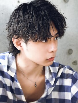 アルファ 新宿(alpha) サーフカール/ 刈り上げセンターパート/ブルーブラック[新宿駅]