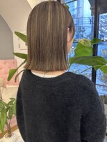 サンド 大阪梅田(sand)&nbsp;@rika__hair [大阪梅田駅/マッシュ/くびれヘア/メルティカラー]