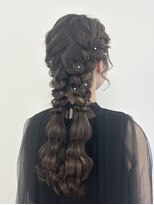 ヘアセットサロン サロンエイミー(salon aemii)&nbsp;ふわふわ編み込みツイン