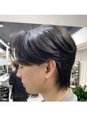 センターパートウルフ