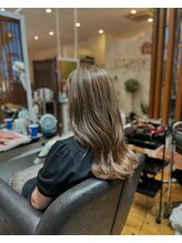 デザイナーズ ヘア リンクス 美容室リンクス(Designer's Hair LINK'S) 明るめ筋感ハッキリのブリーチハイライト