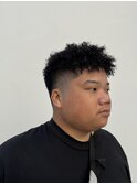 スパイキーショートアフロ/針金パーマ/スキンフェード/バーバー