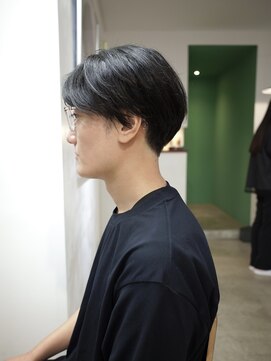 アナンダ(ananda) 刈り上げ甘めな大人メンズショート。