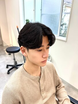 シーフ 千葉(Cyf) MEN'S/韓国/毛流れセンターパート/ニュアンスパーマ/下田優也