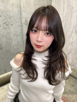 ロンドルピナス 小倉(Lond Lupinus) ミディアムレイヤーカット/似合わせカット/大人ガーリー/20代