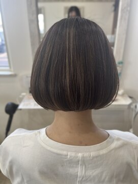 シアリー(SHEERIE) ミニボブ