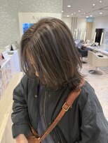 ケンジ 平塚 アネッタ(KENJE annetta) ぼかしハイライト/Aujuaトリートメント