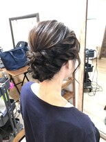 ロカット サロン(Roquat Salon) 定番アップヘアアレンジ【ヘアアレンジ 立川南口/立川/八王子】