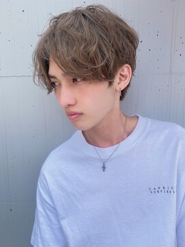 ルービック 京橋(Rubik's) ルーズスパイラル/マッシュコンマヘアセンターパート