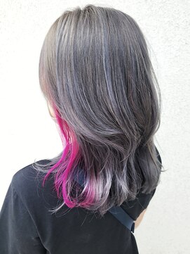 ゴットラトゥール(GOTTO LATOUR) モテ髪ハイトーン巻き髪インナーカラーピンクカラーグレージュ