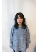 大きく散るミディアムパーマ　Genta