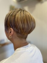 スノウ(snow)&nbsp;刈り上げショート