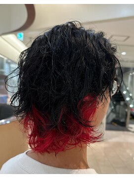 ラシュープリーム(La SUPREME) ミディアム×レッドカラー