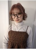 ケアブリーチハイトーンカシスベージュカーリーボブ