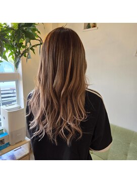 パリスガーデン(Paris Garden) シールエクステでロング