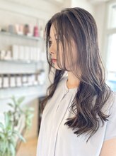 ヴィフ ヘアアンドデザイン(Vif hair&design) ブリーチなしグレージュアッシュ×大人の重めロング