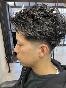 MEN’S HAIR/サーフカール/刈り上げセンター/千葉駅