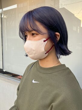 ショートヘア ハーフアンドハーフ(HALF AND HALF) 小顔ボブ