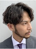 波巻きパーマメンズマッシュセンターパートツイストスパイラル