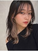 レイヤーカット × インナーカラー ベージュカラー