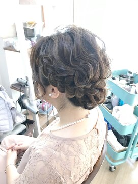 ロカット サロン(Roquat Salon) ミディアム編み込みアレンジ【ヘアセット　立川/立川南/八王子】