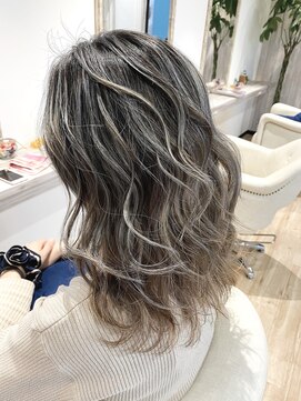 カナロア(KANALOA) KANALOA☆外国人風パールアッシュベージュ