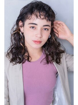 テイラー(Taylor) Taylor☆大宮　ゆるふわ×イヤリングカラー