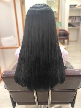 エルベ 内原店(elve) 艶のあるサラサラロング!