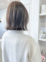 キャアリー(Caary)&nbsp;福山市美容室Caary人気20代30代イルミナカラー切りっぱなしボブ